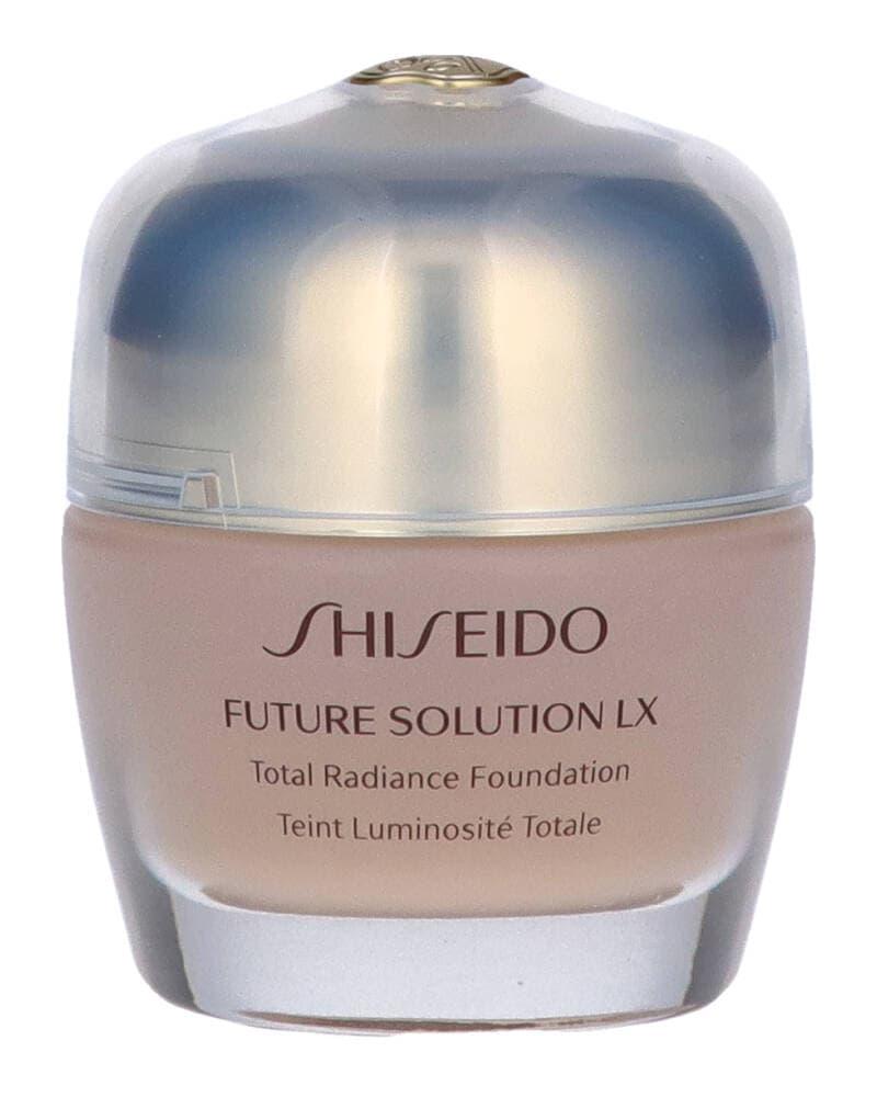 Shiseido Future Solution LX Total Radiance Foundation SPF 15 Golden 3 30 ml